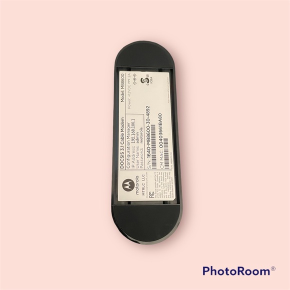 Motorola MB8600 DOCSIS 3.1 Cable Modem - Picture 4 of 9